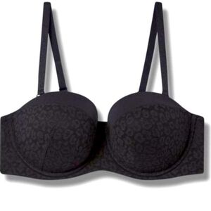 Push-Up Strapless Bra